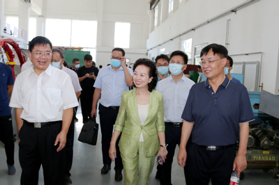 民革广东省委会主委、仲恺农业工程学院校长程萍到我校调研交流